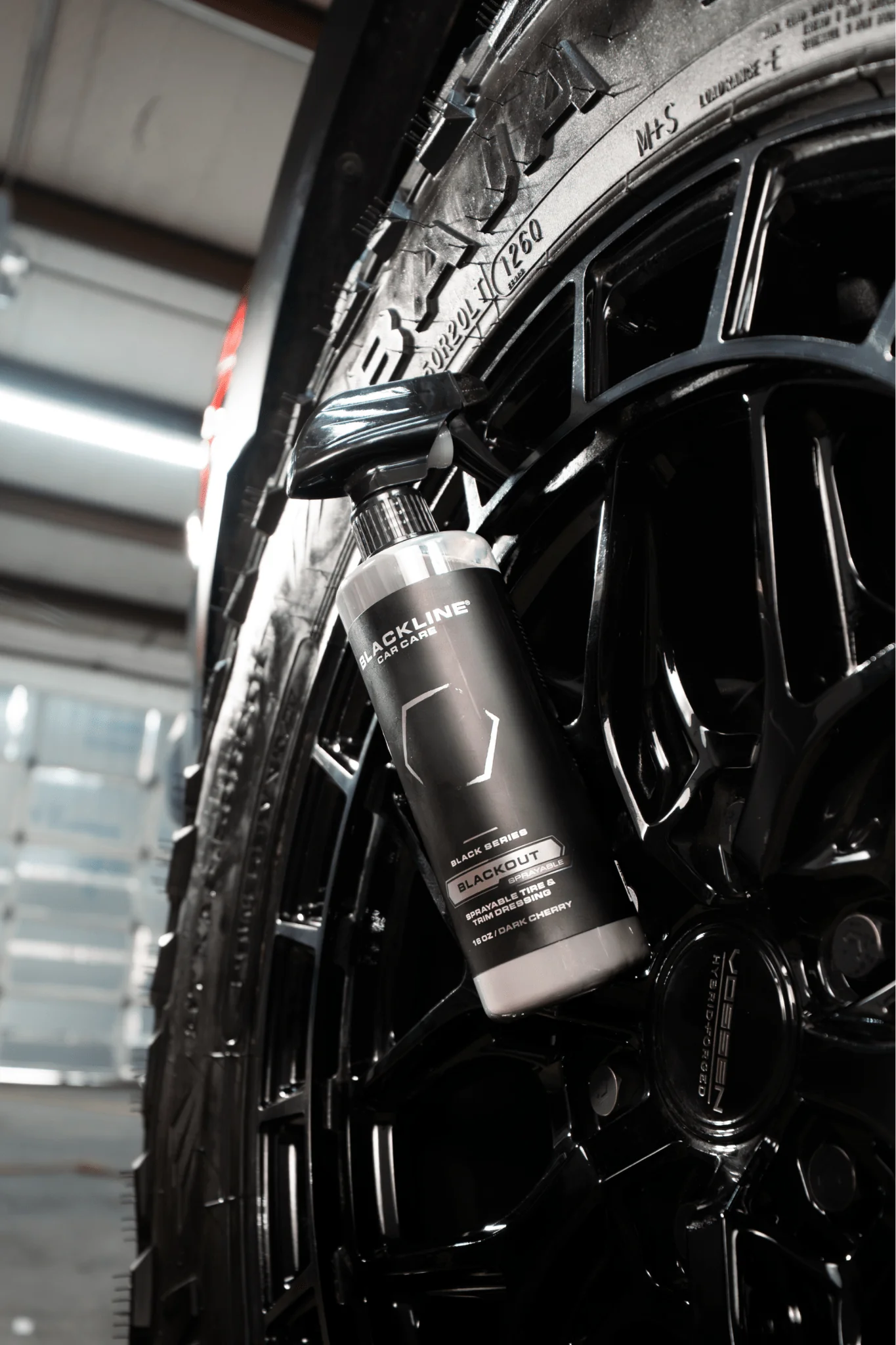BLACKLINE® Blackout Tire & Trim Dressing - Image 7