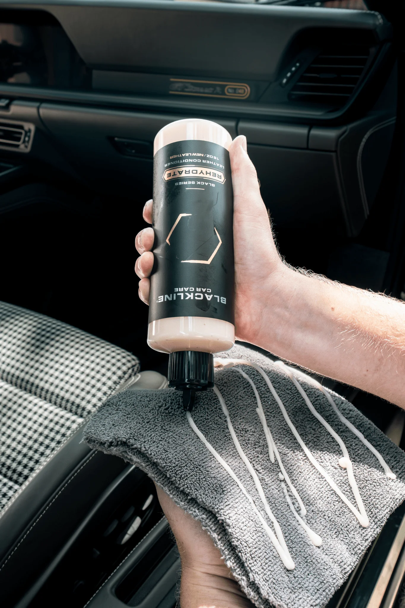 BLACKLINE® Gentle All-Purpose Cleaner - Image 17