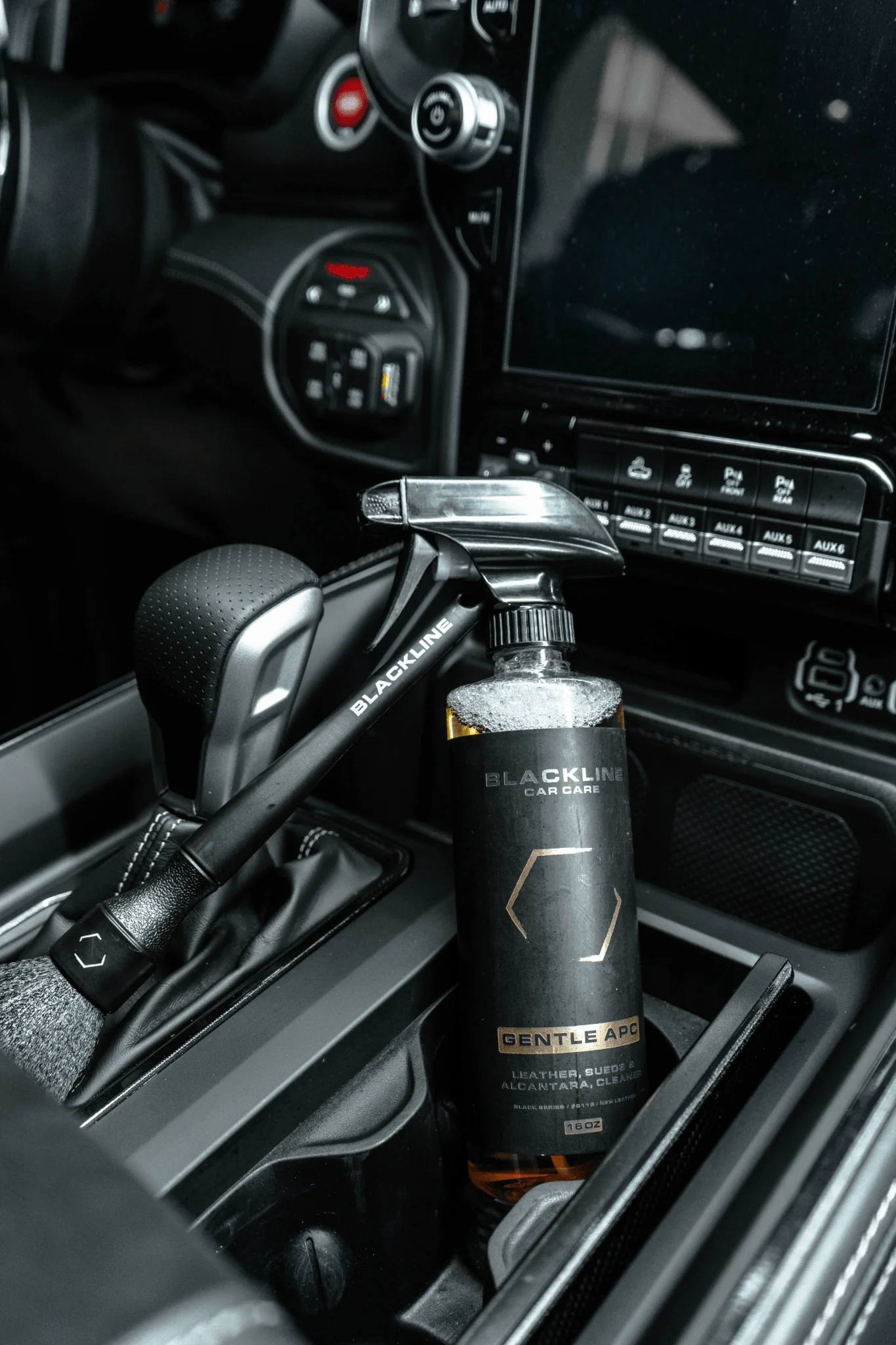 BLACKLINE® Gentle All-Purpose Cleaner - Image 8